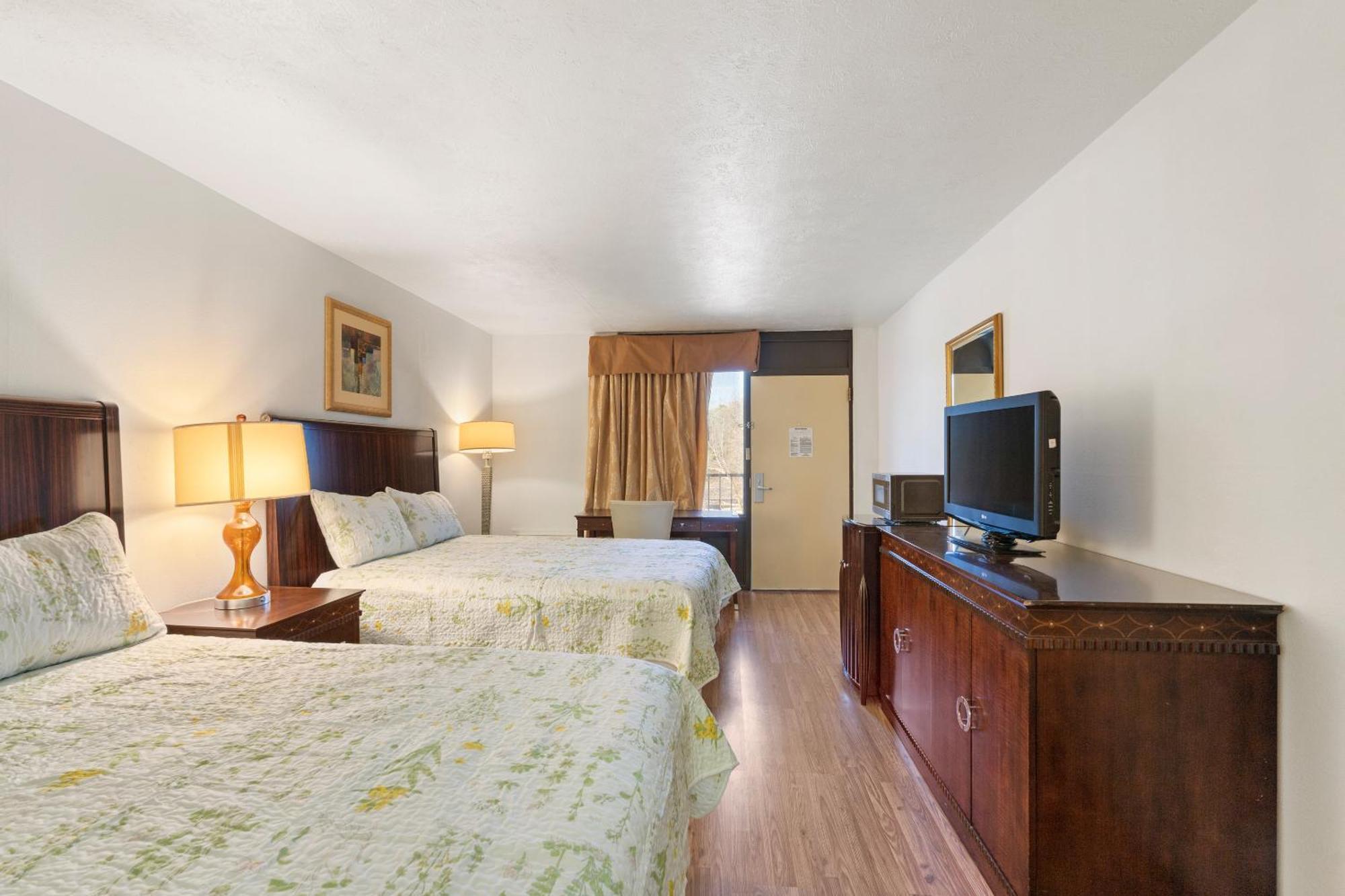 Williamsburg Suites Εξωτερικό φωτογραφία