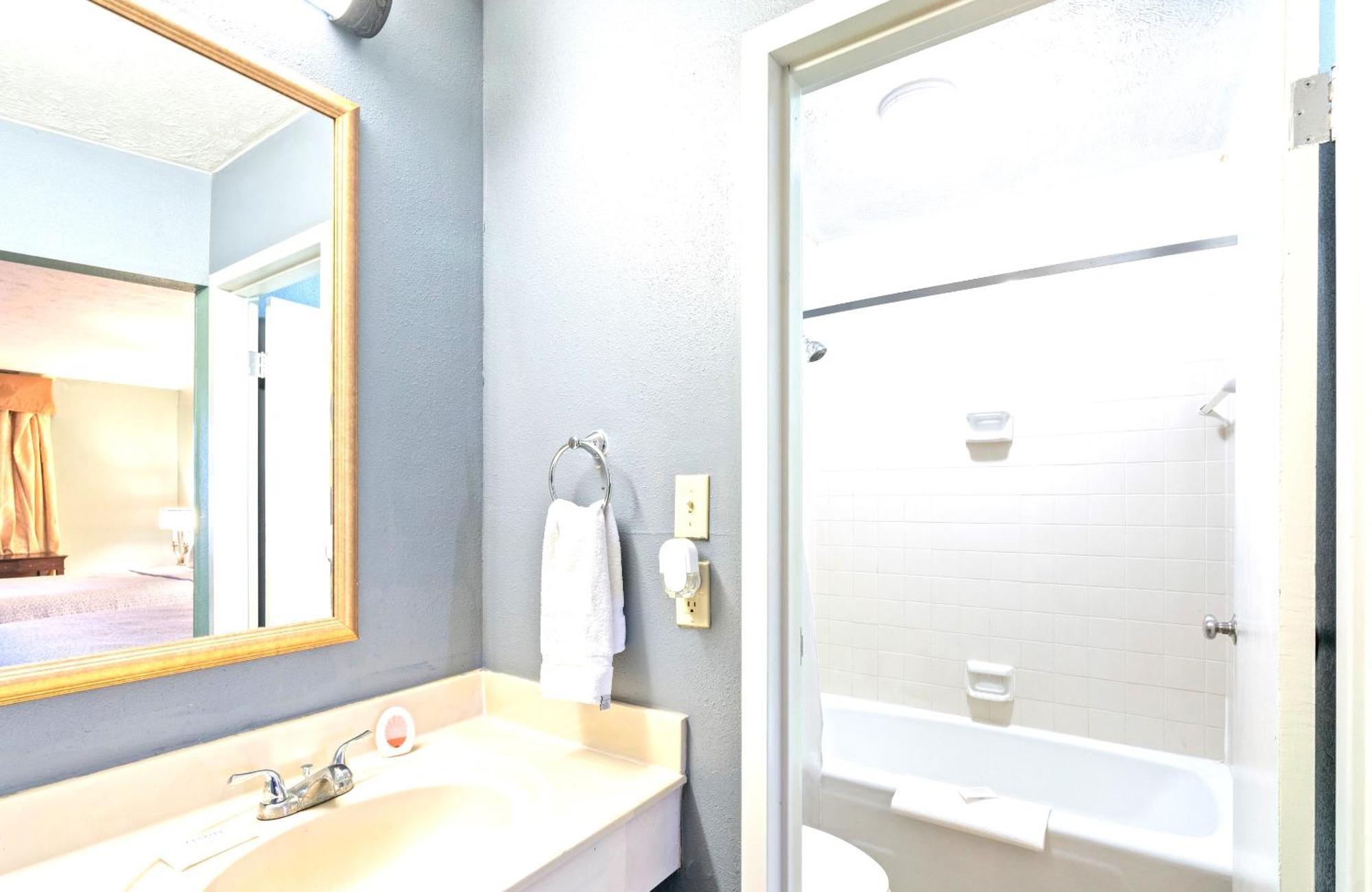 Williamsburg Suites Εξωτερικό φωτογραφία